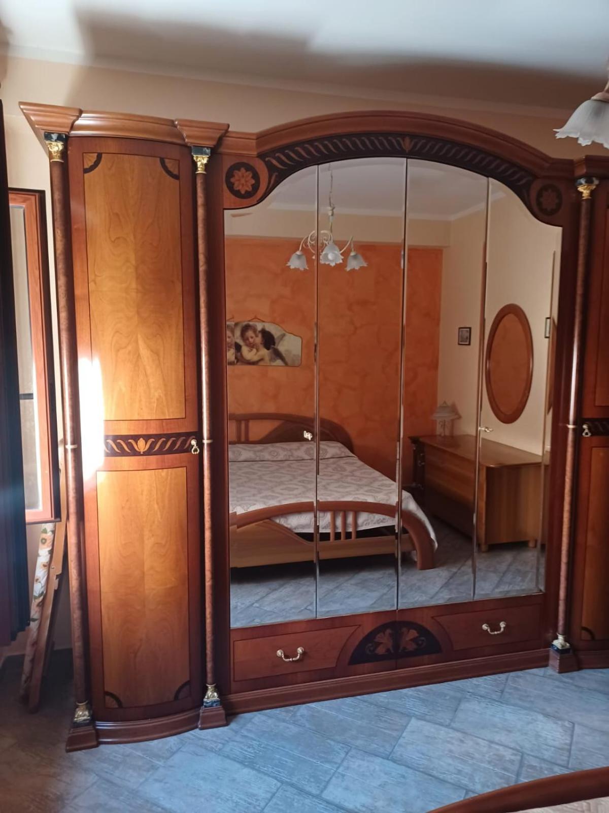 Holiday Homes Кампофеліче-ді-Роччелла Екстер'єр фото